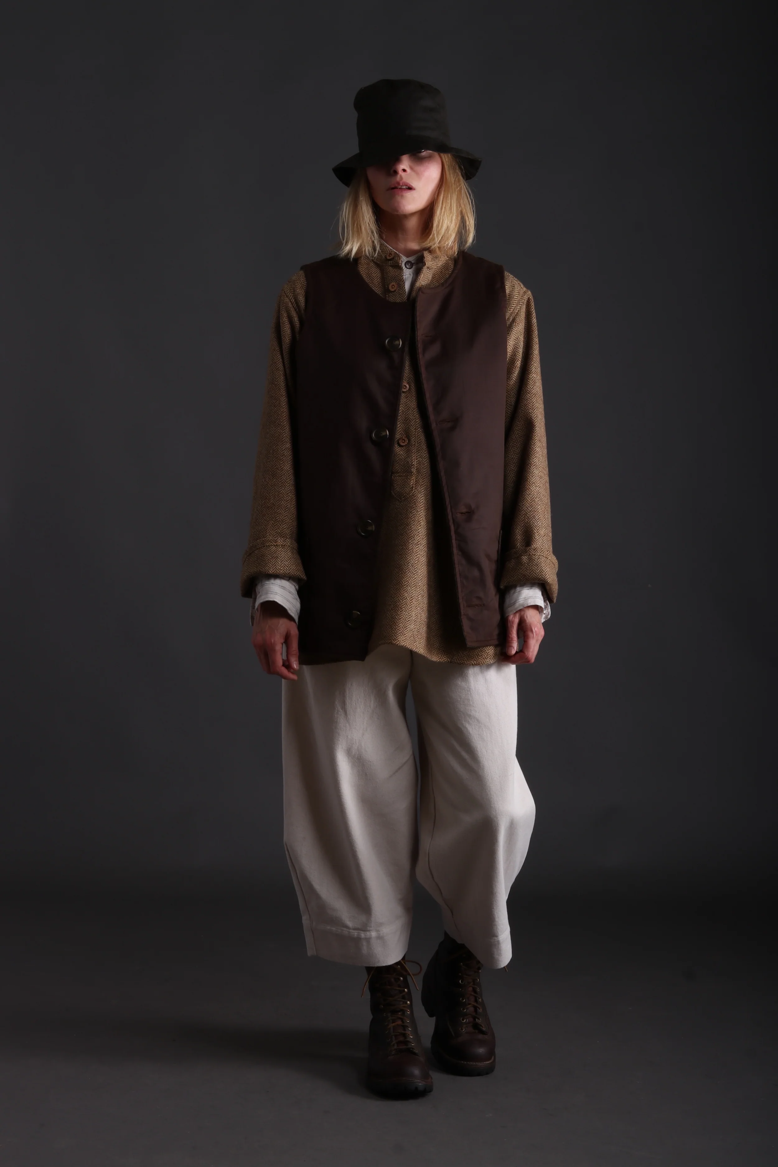 Dutch Trouser in Seeded Denim - Image 15